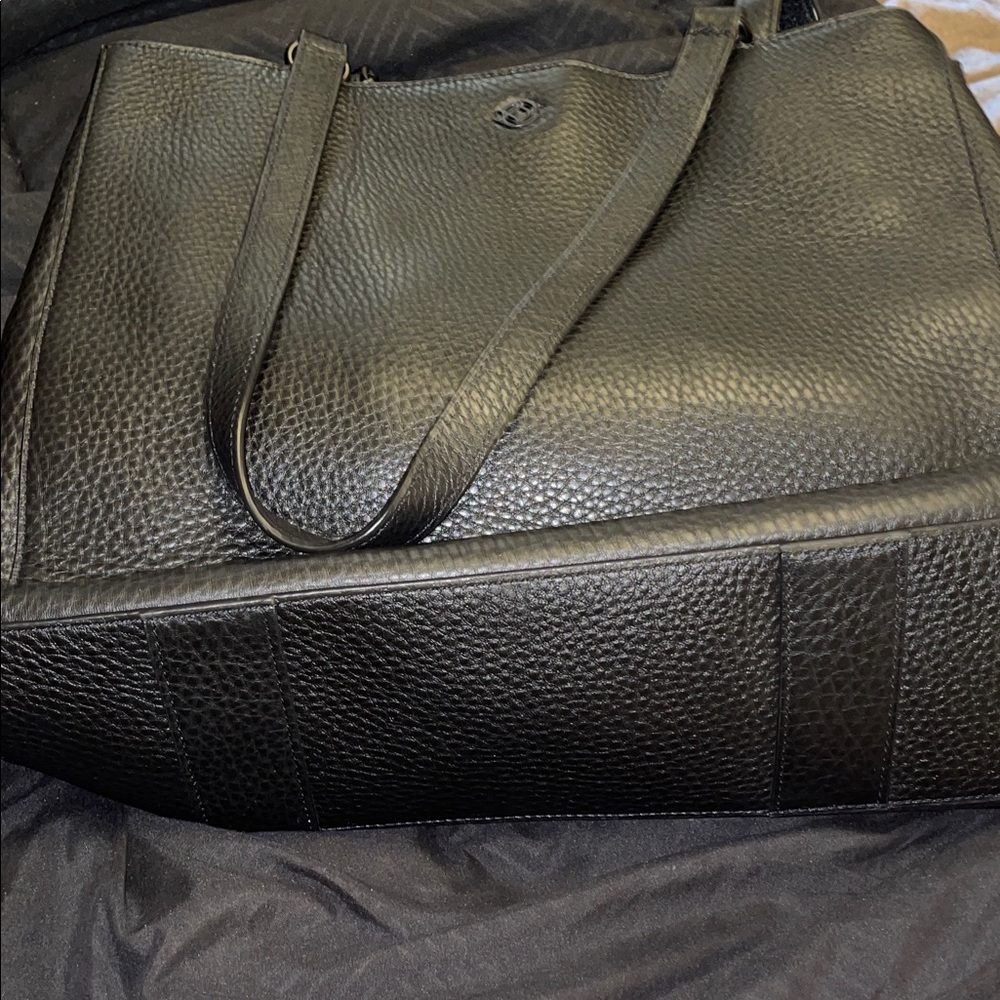 Elegant Black Leather Women's Briefcase